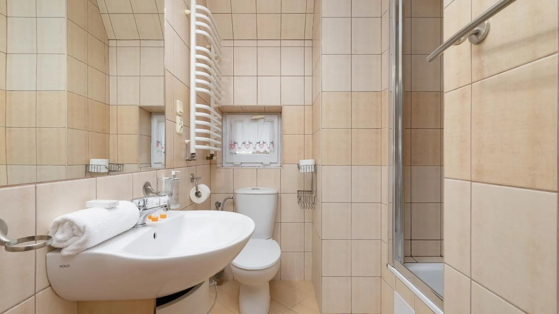 Klimatyczny Apartament Z Tarasem I Widokiem Na Gory By Noclegi Renters Zakopane 0*,  Polen