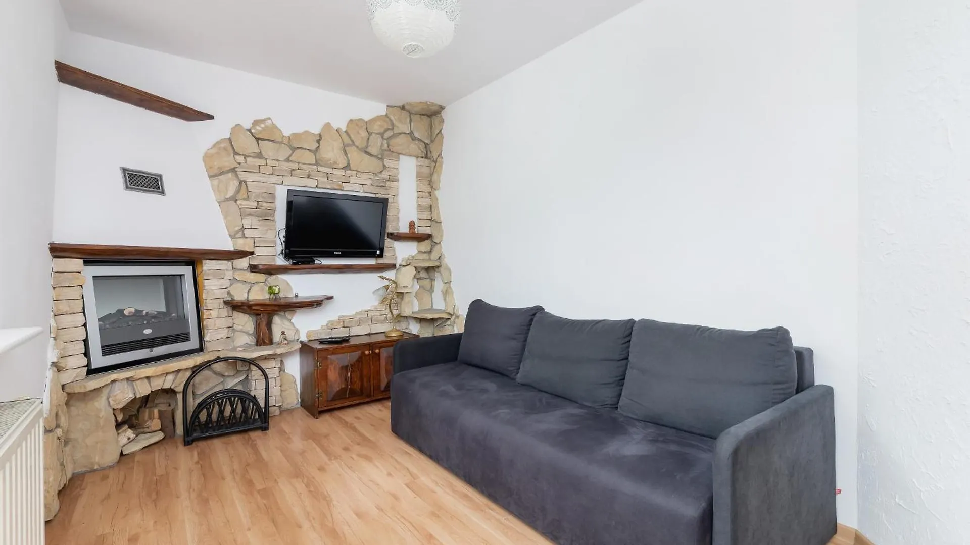 Klimatyczny Apartament Z Tarasem I Widokiem Na Gory By Noclegi Renters Zakopane